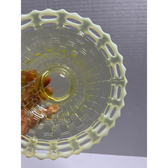 Fenton Basketweave Canary Yellow Opalescent Glass Bowl 7in Two Row Pierced Edge - Picture 9 of 10